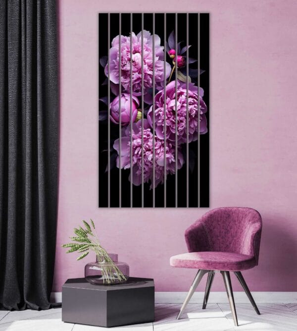 sciana z lamelami kwiaty piwonii