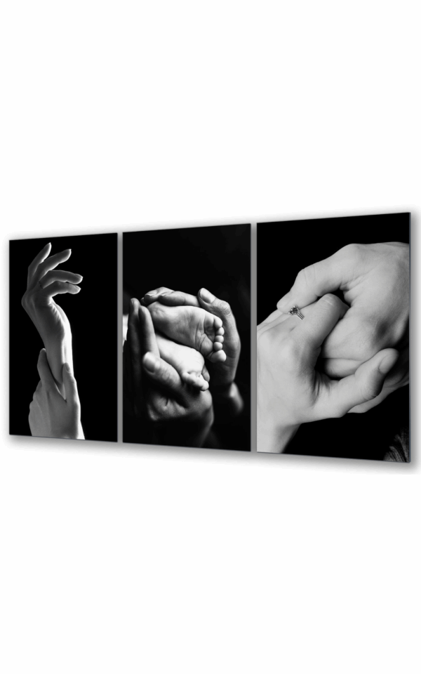 obraz szklany czarnobiały z dłoniami tryptyk
