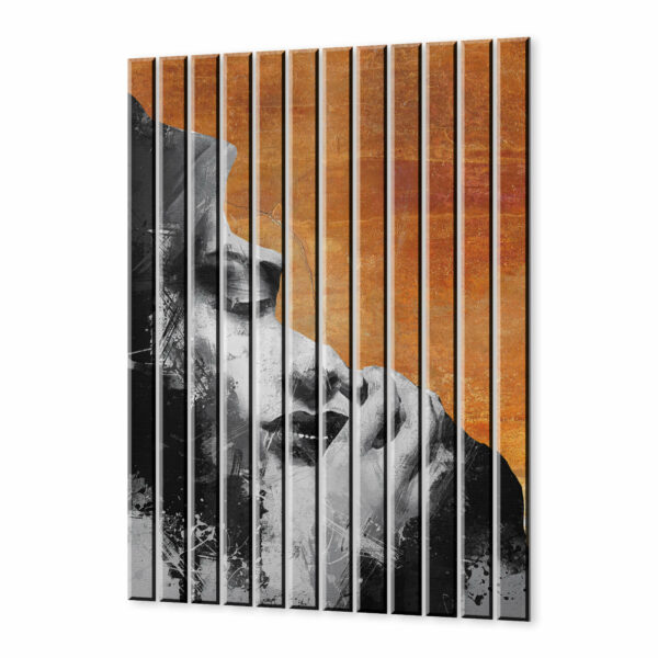 szklane lamele dekoracyjne zlamana kobieta