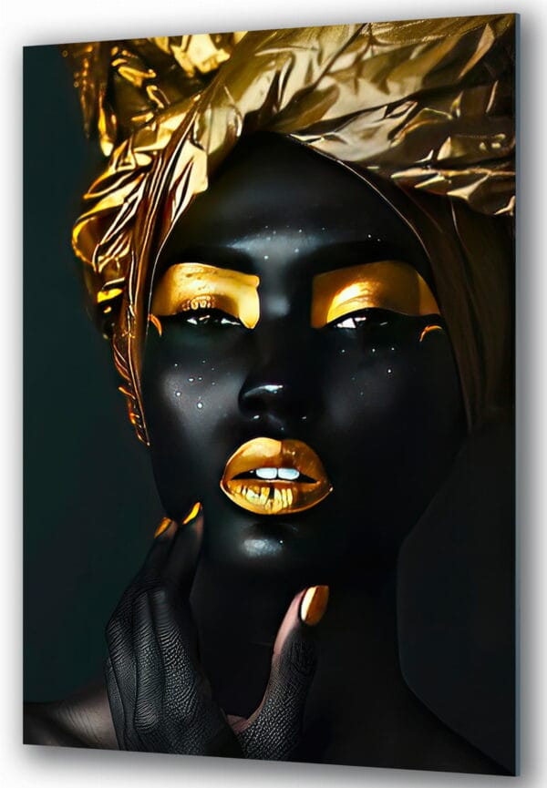 afrykańska kobieta na szkle ze złotem